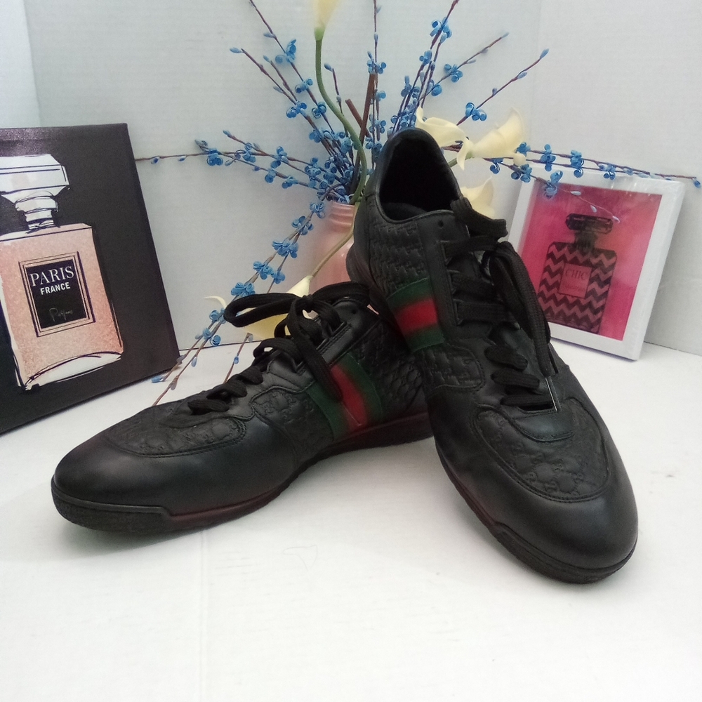 Gucci Black Sneakers with Red and Green Stripes - Picture 4 of 16
